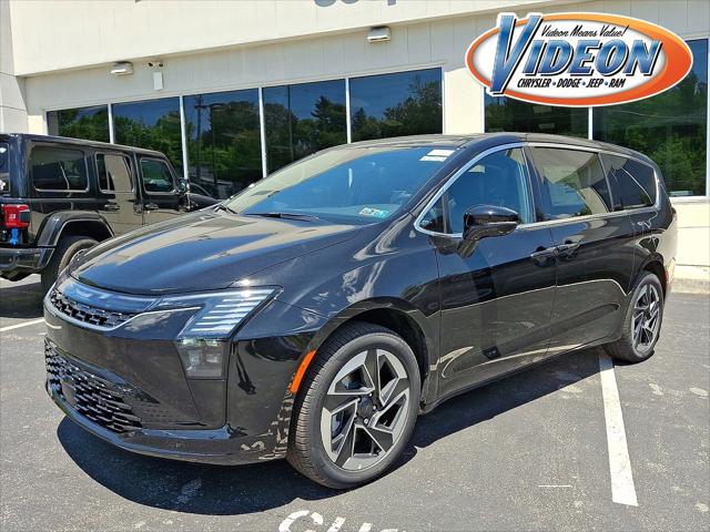 2027 Chrysler Pacifica PACIFICA LIMITED AWD 2027 Chrysler Pacifica PACIFICA LIMITED AWD