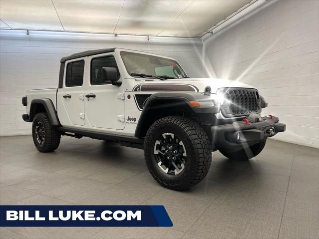2026 Jeep Gladiator GLADIATOR SHADOW OPS 4X4 2026 Jeep Gladiator GLADIATOR SHADOW OPS 4X4