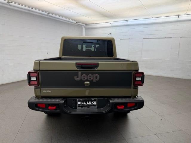 2026 Jeep Gladiator GLADIATOR SHADOW OPS 4X4 2026 Jeep Gladiator GLADIATOR SHADOW OPS 4X4