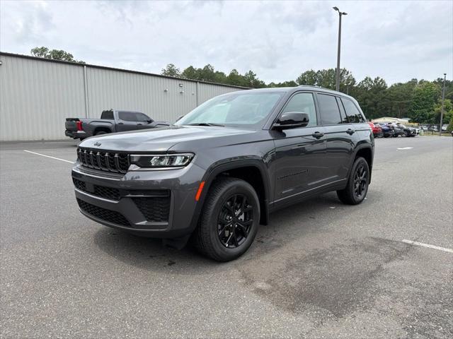 2026 Jeep Grand Cherokee GRAND CHEROKEE LAREDO ALTITUDE 4X4 2026 Jeep Grand Cherokee GRAND CHEROKEE LAREDO ALTITUDE 4X4