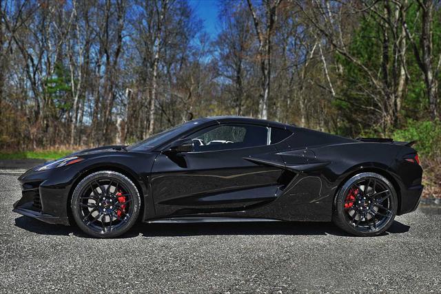 2026 Chevrolet Corvette Z06 Coupe, 2LZ, RWD