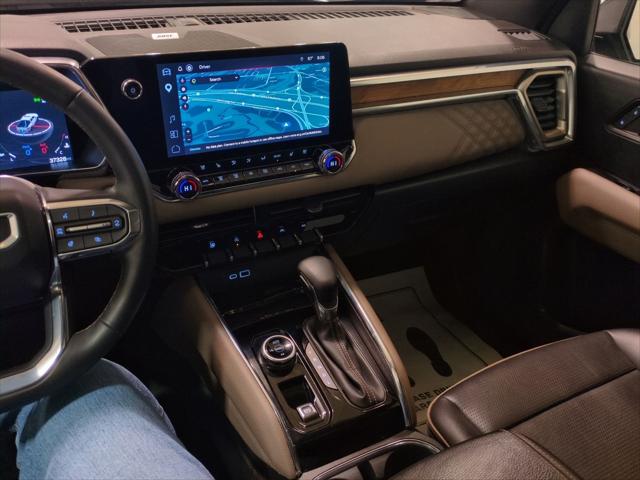 2023 GMC Canyon 4WD Crew Cab Short Box Denali