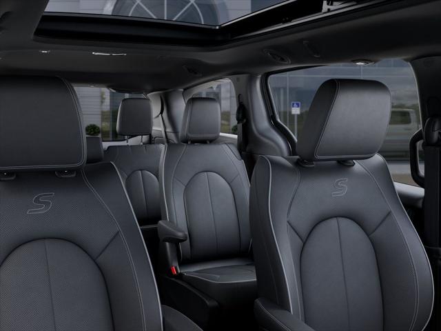 2027 Chrysler Pacifica Limited