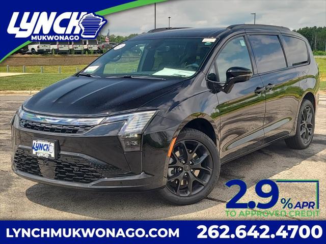 2027 Chrysler Pacifica Limited for sale in Mukwonago, WI