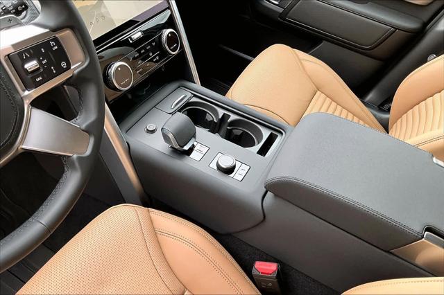 2026 Land Rover Discovery Gemini Edition