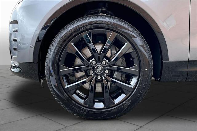 2026 Land Rover Discovery Gemini Edition