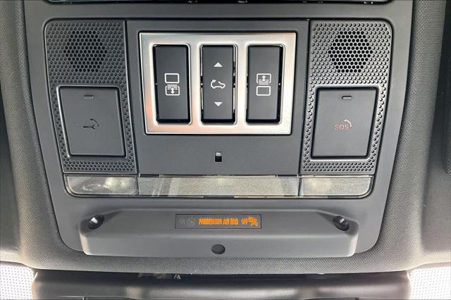 2026 Land Rover Discovery Gemini Edition