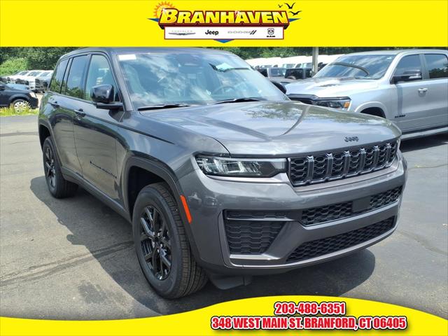 2026 Jeep Grand Cherokee GRAND CHEROKEE LAREDO ALTITUDE 4X4