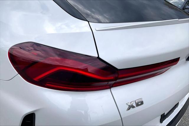 2023 BMW X6 M50i