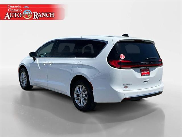 2027 Chrysler Pacifica PACIFICA SELECT AWD 2027 Chrysler Pacifica PACIFICA SELECT AWD