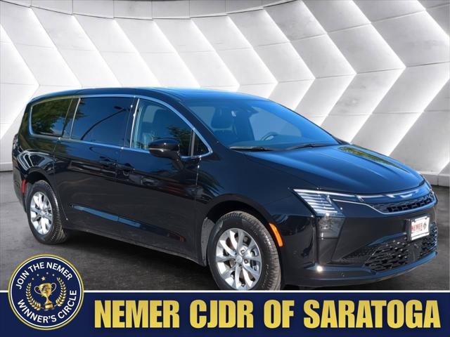2027 Chrysler Pacifica PACIFICA SELECT AWD