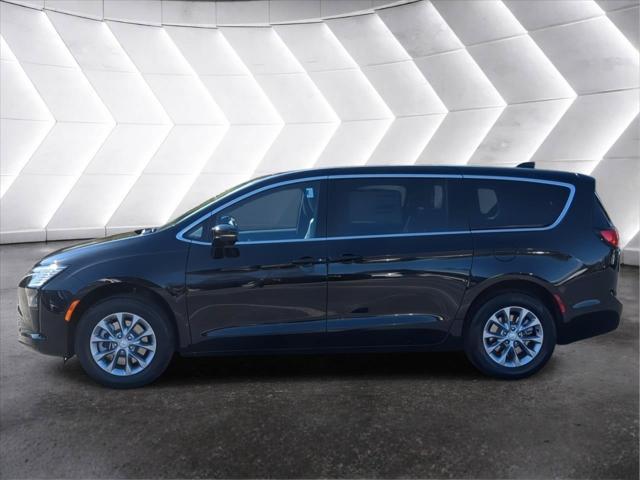 2027 Chrysler Pacifica PACIFICA SELECT AWD