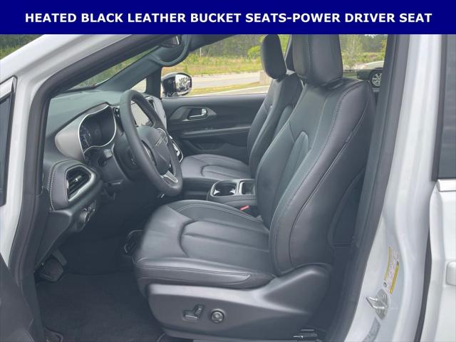 2027 Chrysler Pacifica PACIFICA SELECT 2027 Chrysler Pacifica PACIFICA SELECT