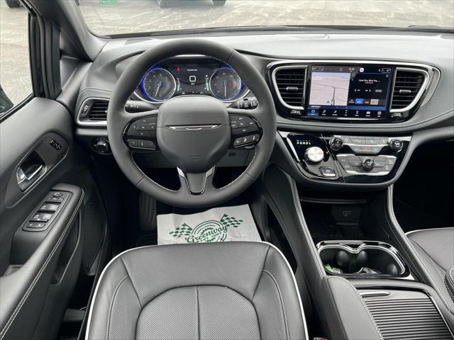 2027 Chrysler Pacifica Limited