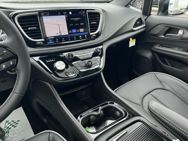 2027 Chrysler Pacifica Limited