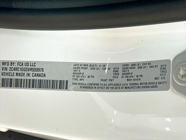 2027 Chrysler Pacifica Limited