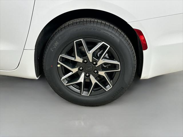 2027 Chrysler Pacifica Limited