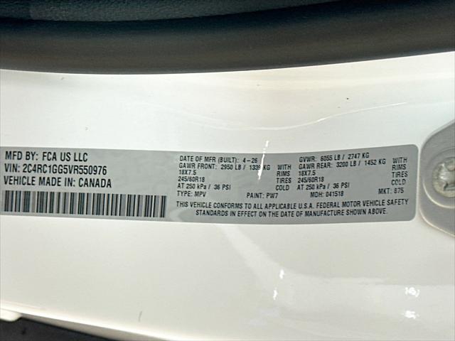 2027 Chrysler Pacifica Limited