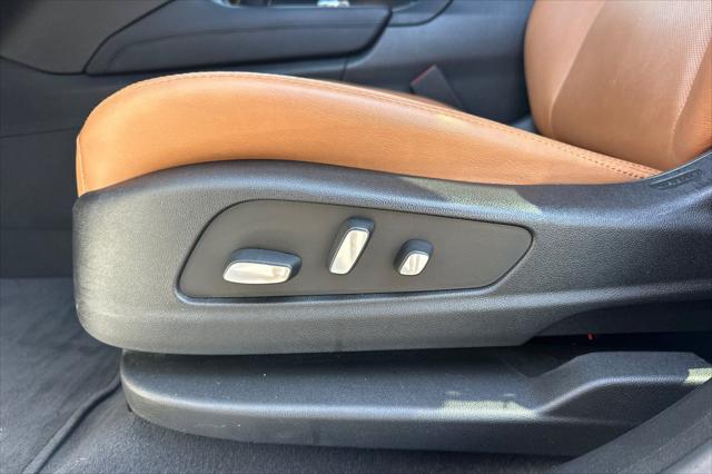 2023 Cadillac XT5 FWD Premium Luxury