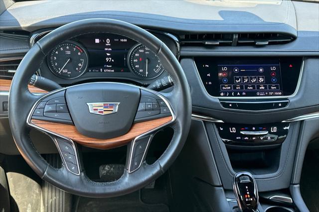 2023 Cadillac XT5 FWD Premium Luxury