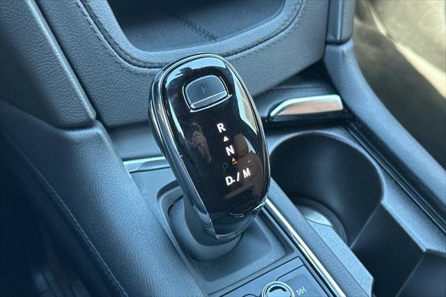 2023 Cadillac XT5 FWD Premium Luxury