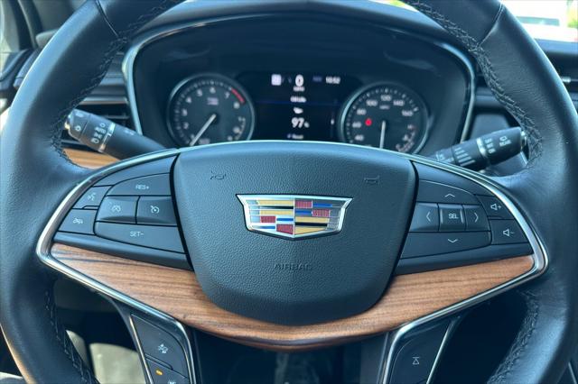 2023 Cadillac XT5 FWD Premium Luxury