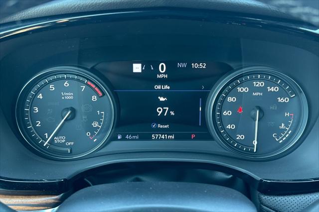 2023 Cadillac XT5 FWD Premium Luxury