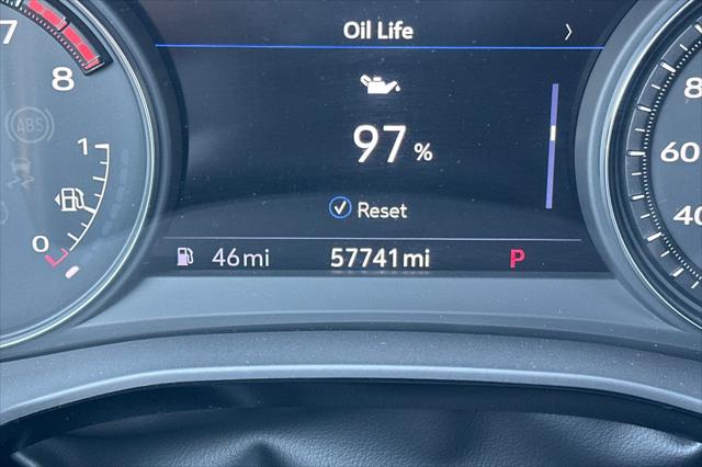 2023 Cadillac XT5 FWD Premium Luxury