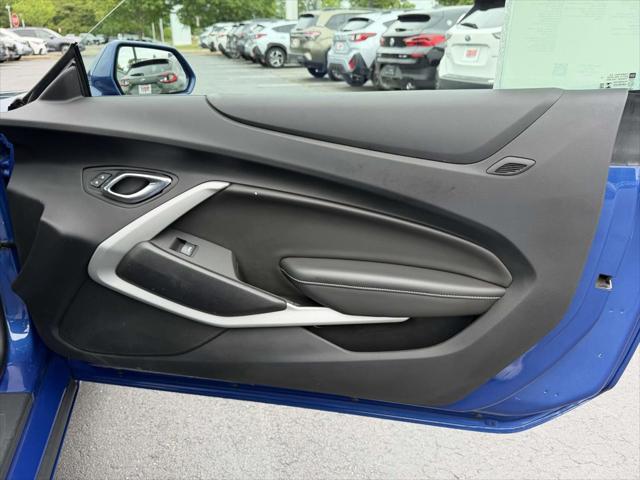 2021 Chevrolet Camaro RWD Coupe 1LS