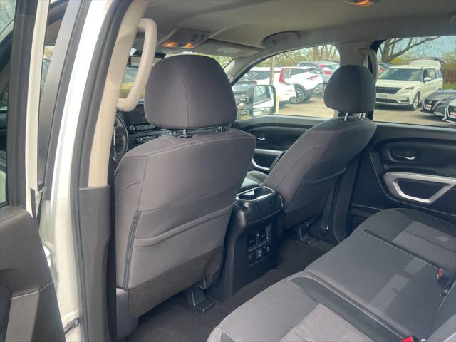 2024 Nissan Titan Crew Cab SV 4x4