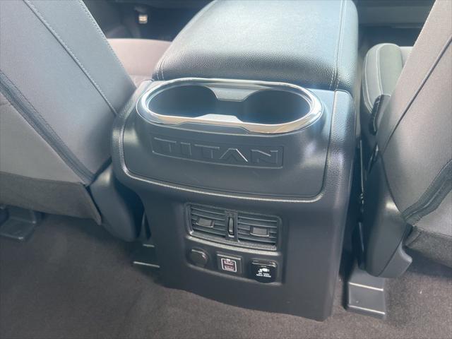 2024 Nissan Titan Crew Cab SV 4x4
