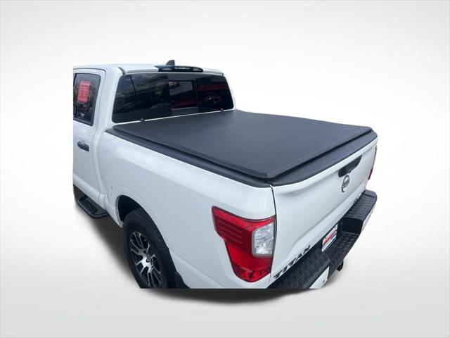 2024 Nissan Titan Crew Cab SV 4x4