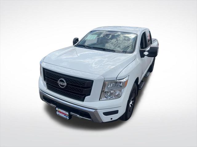2024 Nissan Titan Crew Cab SV 4x4