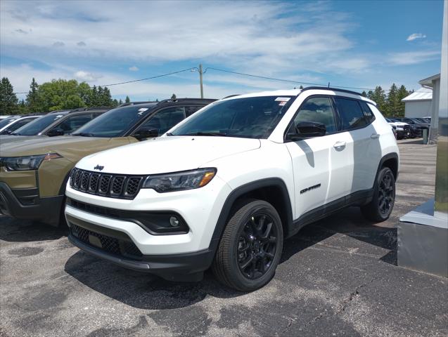 2026 Jeep Compass Latitude Altitude for sale in Pickford, MI