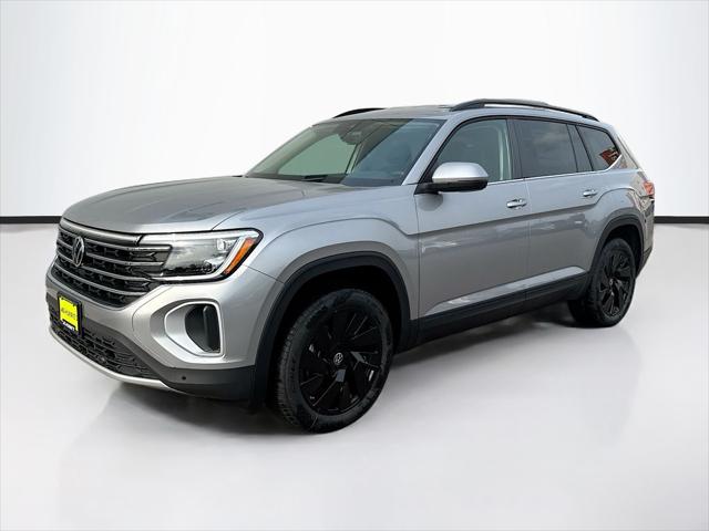 2026 Volkswagen Atlas SE with Technology for sale in La Crosse, WI