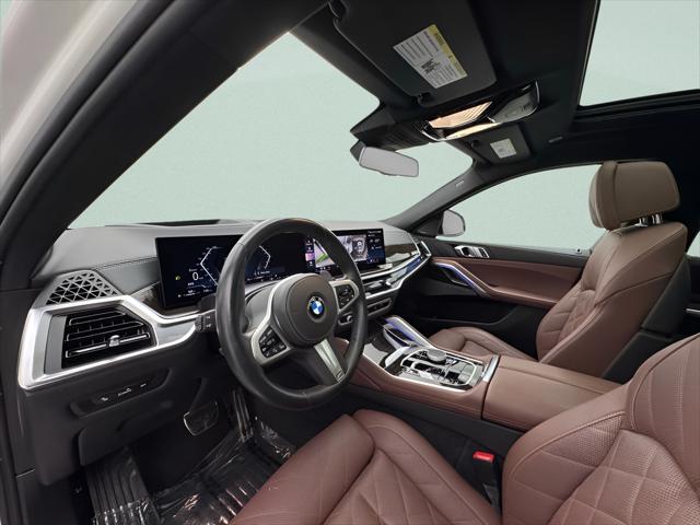 2025 BMW X6 xDrive40i