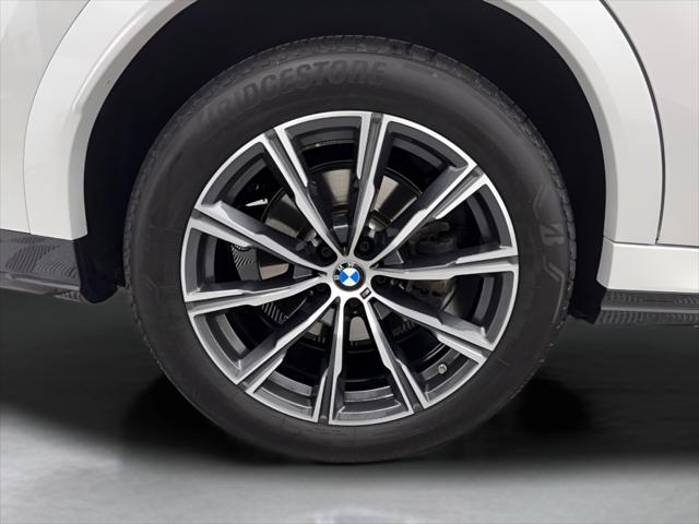 2025 BMW X6 xDrive40i