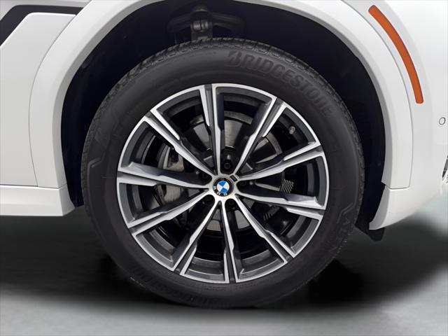 2025 BMW X6 xDrive40i