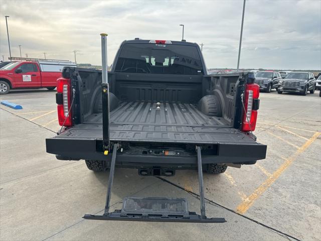 2025 Ford F-350 LARIAT