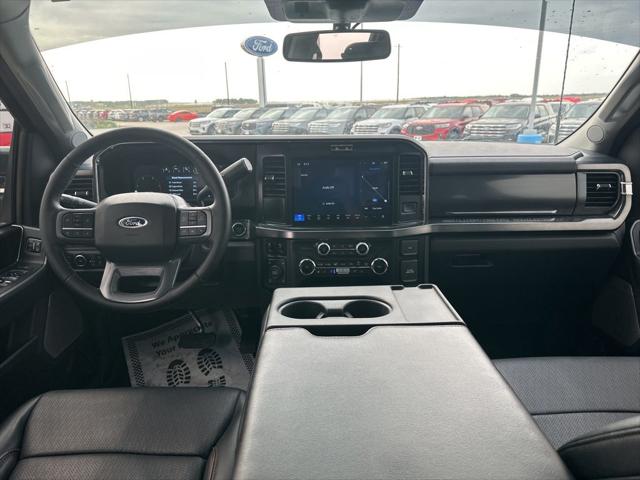 2025 Ford F-350 LARIAT
