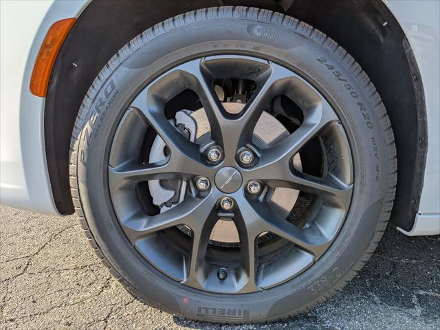 2027 Chrysler Pacifica Limited AWD