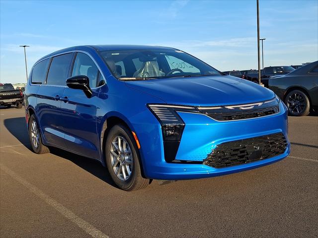 2027 Chrysler Pacifica Select for sale in Langhorne, PA