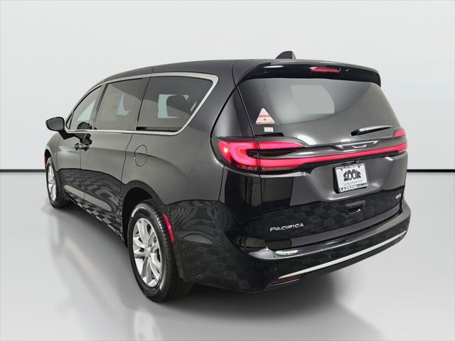 2027 Chrysler Pacifica Select AWD