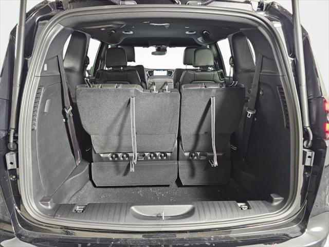 2027 Chrysler Pacifica Select AWD