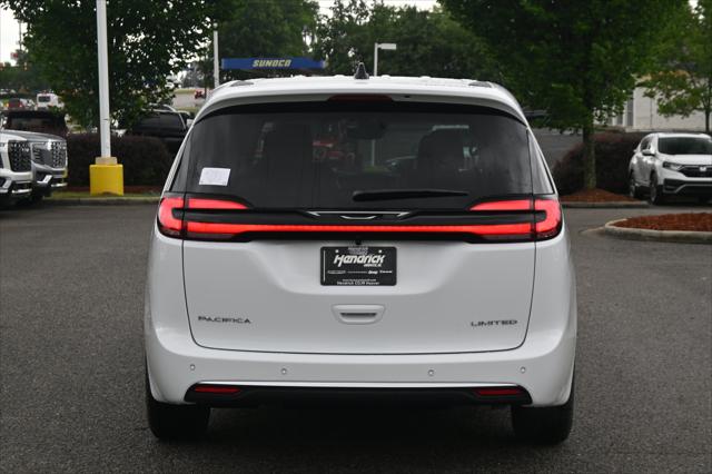 2027 Chrysler Pacifica Limited