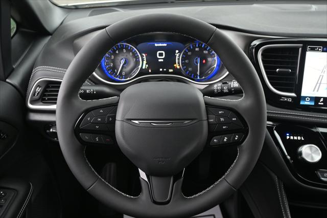 2027 Chrysler Pacifica Limited