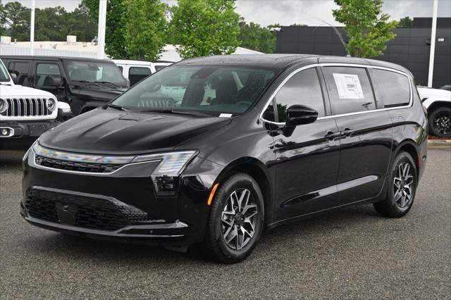 2027 Chrysler Pacifica Limited
