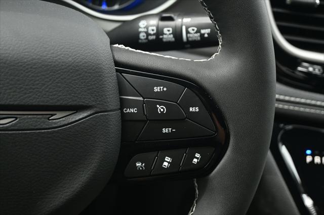 2027 Chrysler Pacifica Limited
