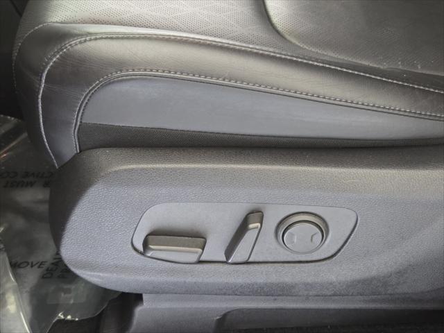 2024 Kia Carnival MPV LX Seat Package