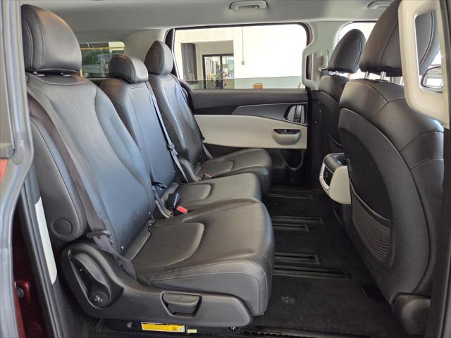 2024 Kia Carnival MPV LX Seat Package